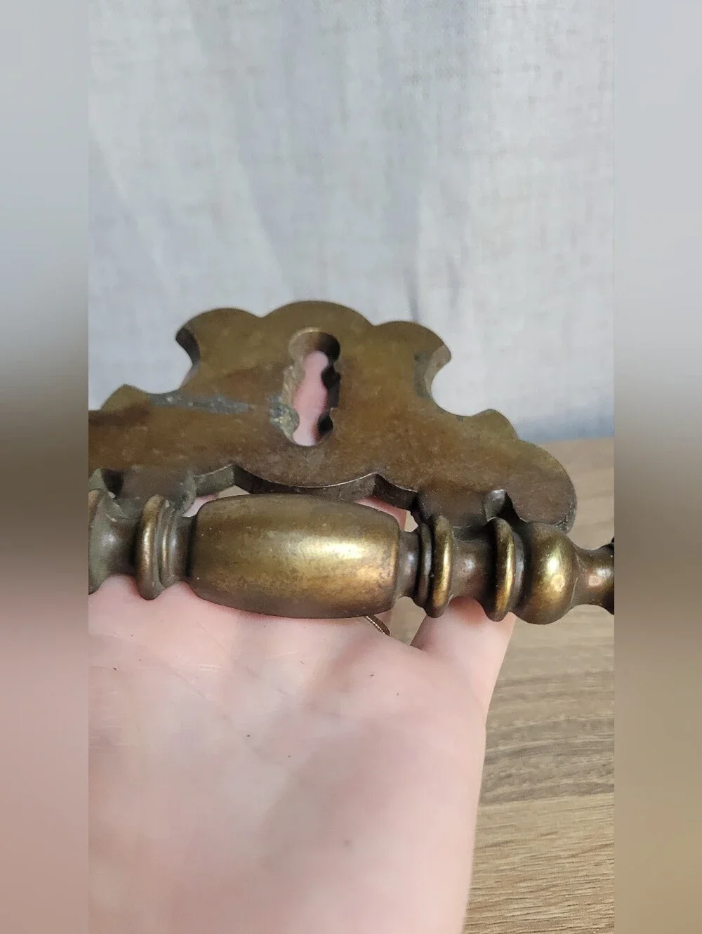 Antique Brass Keyhole Drawer Pulls - Brass Finish